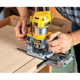 Masina de Frezat Profesionala DeWALT D26203 900W 8 mm 27000 rpm