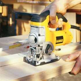 Fierastrau pendular DeWALT DW331KT 701W