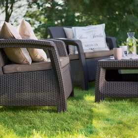 Set mobilier terasa, maro, material polipropilena, Keter, colectie Corfu Weekend, pentru gradina sau balcon, cu masuta, 2 fotolii, imitatie ratan