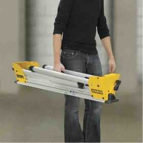 Stand de lucru pliabil pentru fierastraie DeWalt - DE7033