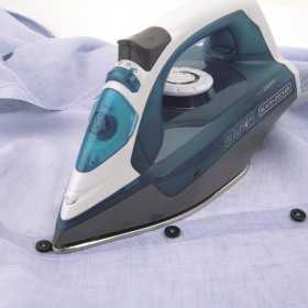 Fier de calcat albastru Black+Decker 2200 W
