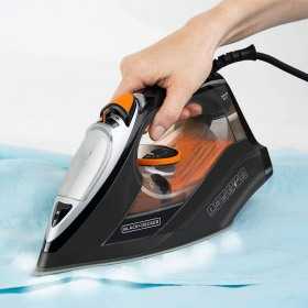 Fier de calcat negru Black+Decker 2600 W
