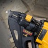 Ciocan batut cuie in profile pregaurite din metal 18V XR - DeWALT- DCN693N
