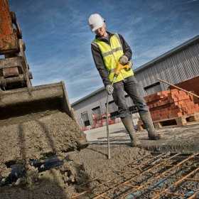 Vibrator DeWALT DCE531N beton profesional 18V