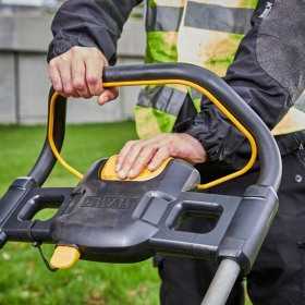 Masina de tuns gazonul DeWALT DCMW564N 2x18V fara acumulatori