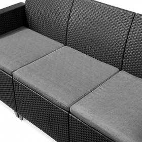 Set mobilier gradina Keter Emma, polipropilena, imitatie ratan, grafit, pentru terasa, cu masuta, 1 canapea, 2 fotolii, 5 locuri, rezistent UV, usor de asamblat