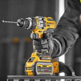 Bormasina DeWALT cu percutie, DCD999NT, cu acumulator, 126 Nm