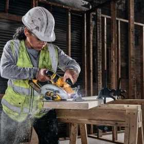 Circular (Fierastrau circular)  Pro DeWALT, de Mana, DCS573NT, Brushless, 18 V, Li-Ion