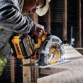 Circular (Fierastrau circular)  Pro DeWALT, de Mana, DCS573NT, Brushless, 18 V, Li-Ion