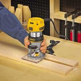 Masina De Frezat Compacta DeWalt D26200, 8 mm, 1/4", 900 W