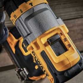 Masina de insurubat si gaurit, cu percutie, DeWALT, DCD999H2T, cu acumulator, 18 V, 67 Nm, 2000 rpm
