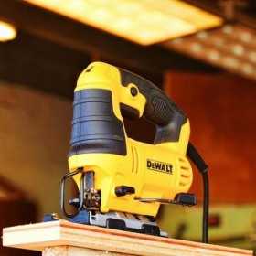 Fierastrau pendular DeWalt DWE349, 650 W, Maner superior