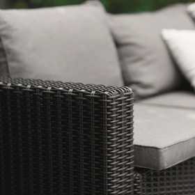 Set mobilier gradina, material polipropilena, Keter California, pentru balcon si terasa, 3 locuri, cu scaun, cu masuta cafea, culoare grafit, rezistent UV si intemperii, usor de asamblat