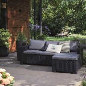 Set mobilier gradina, material polipropilena, Keter California, pentru balcon si terasa, 3 locuri, cu scaun, cu masuta cafea, culoare grafit, rezistent UV si intemperii, usor de asamblat