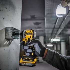 DeWalt Set: Masina de gaurit si Surubelnita cu Impact DCK2050E2T, Powerstack TSTAK II, cu 2 acumulatori
