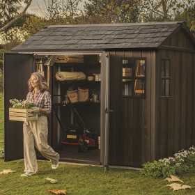 Casuta de gradina, Keter, maro nuc, 287x230x246 cm, colectie Apex 7.5x9/9x7.5, cu doua optiuni de asamblare, usa dubla, ferestre, ventilatie
