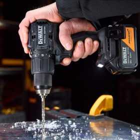 Masina de gaurit si insurubat cu percutie, DEWALT X MCLAREN F1 Team,  18V, XR 2x 5Ah, 90 Nm, cutie TSAK, DCD86MP2T