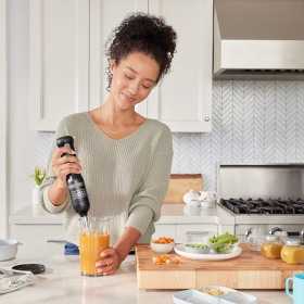 Blender vertical fara fir 6 in 1 negru Black+Decker BCKM1016KSB 7.2 V